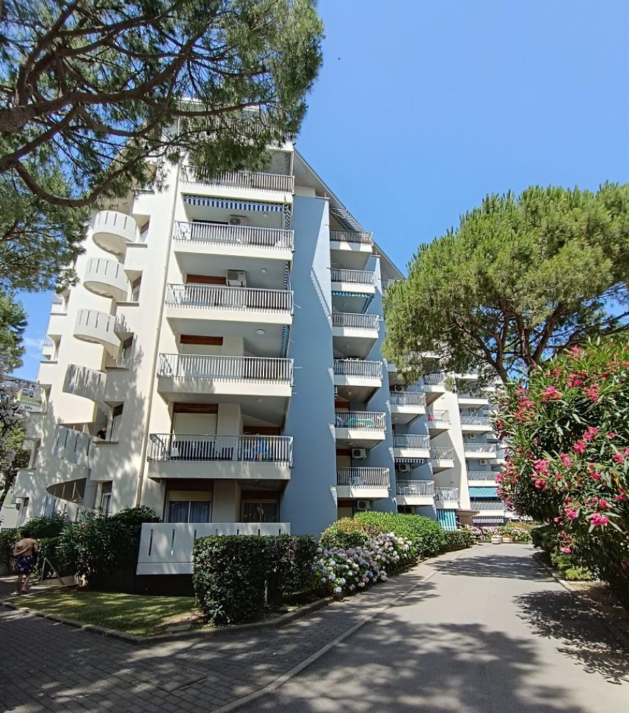 Rez. Marco s bazénom Lignano Sabbiadoro, ubytovanie v taliansku, apartmány pri mori, dovolenka v Lignane, ubytovanie v Lignane, apartmány v Lignane, vilky v Lignane